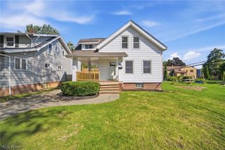 16200 Ernadale Avenue, Cleveland, OH 44111