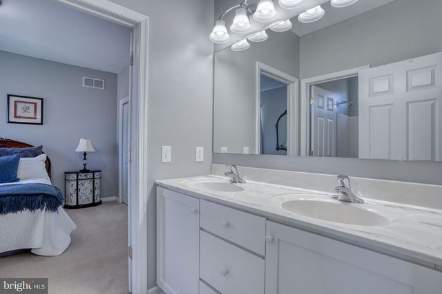 202 WICKERBERRY DR, Middletown, DE 19709