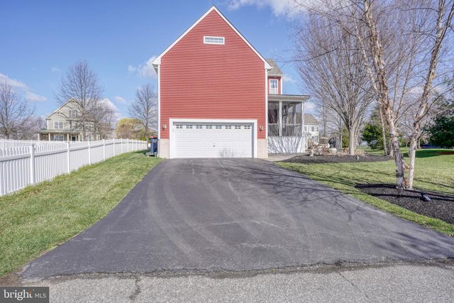 202 WICKERBERRY DR, Middletown, DE 19709