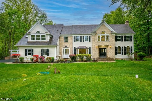 270 Mountain Rd, Bernards Twp., NJ 07920
