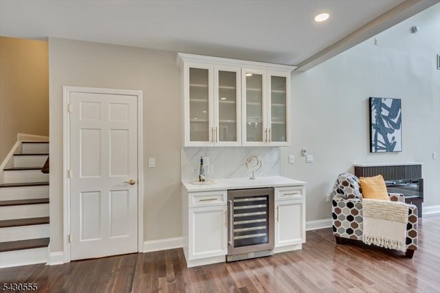 270 Mountain Rd, Bernards Twp., NJ 07920