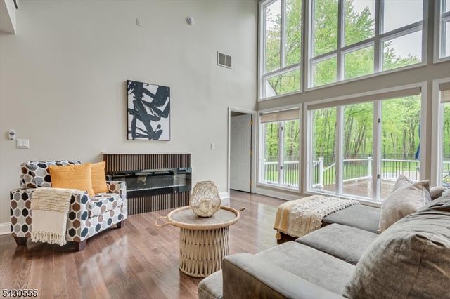 270 Mountain Rd, Bernards Twp., NJ 07920
