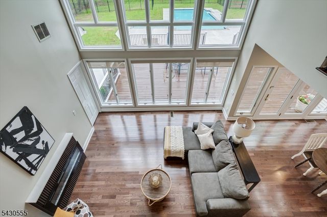 270 Mountain Rd, Bernards Twp., NJ 07920