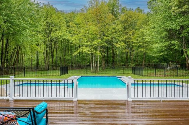 270 Mountain Rd, Bernards Twp., NJ 07920