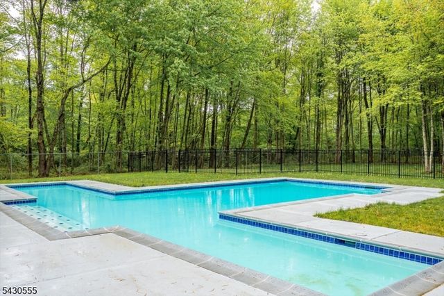 270 Mountain Rd, Bernards Twp., NJ 07920