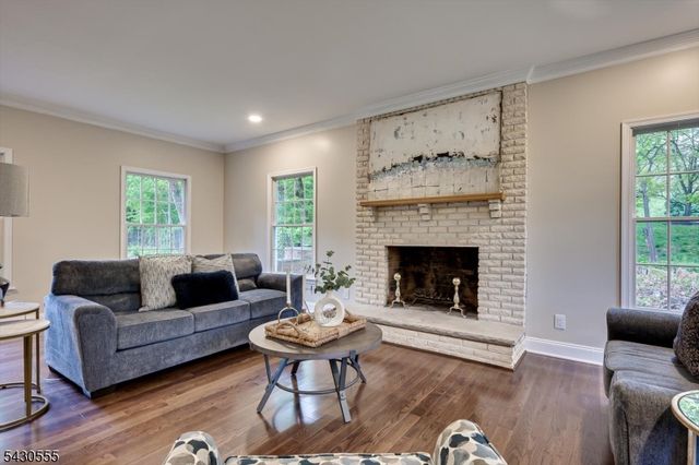 270 Mountain Rd, Bernards Twp., NJ 07920