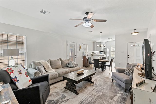 2659 Symphony Park Drive, Bryan, TX 77802