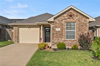 2659 Symphony Park Drive, Bryan, TX 77802