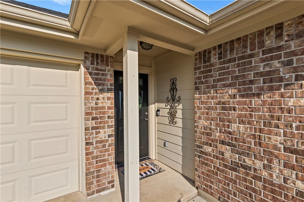 2659 Symphony Park Drive, Bryan, TX 77802 — photo 2