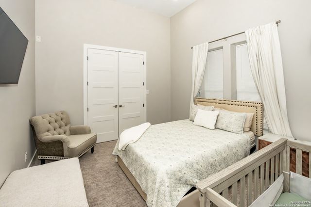 225 Arrowhead Lane, Pipe Creek, TX 78063