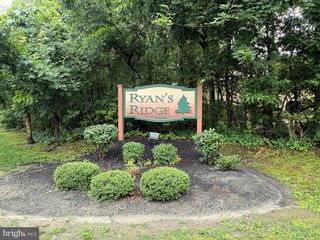 3 STEAMBOAT CT, Galloway, NJ 08205