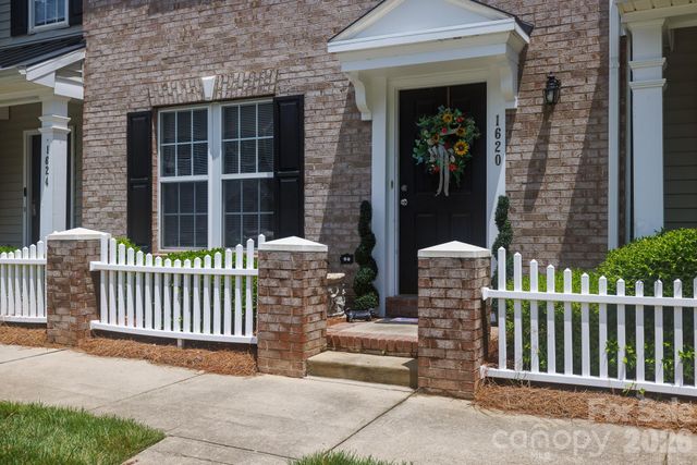 1620 Chamberside Drive, Rock Hill, SC 29730