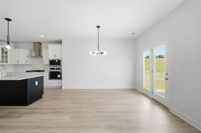 340 Patana, White House, TN 37188