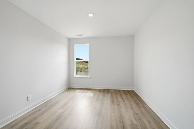 340 Patana, White House, TN 37188