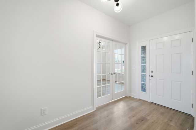 340 Patana, White House, TN 37188