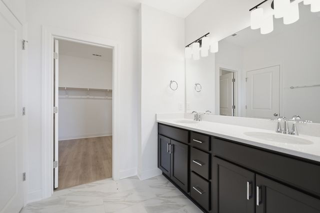 340 Patana, White House, TN 37188