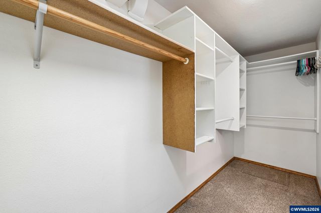 3495 Oak St, Hubbard, OR 97032