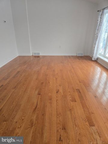 2406 S 12TH ST, Camden, NJ 08104