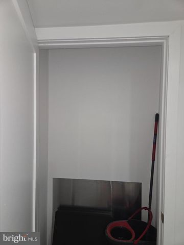 2406 S 12TH ST, Camden, NJ 08104