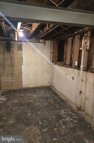 2406 S 12TH ST, Camden, NJ 08104