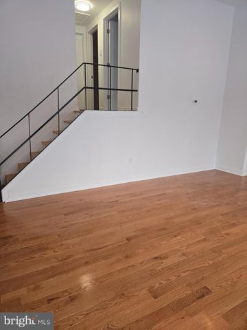 2406 S 12TH ST, Camden, NJ 08104