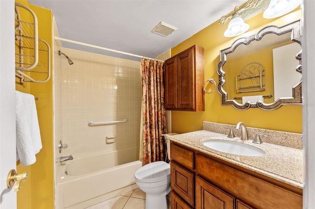 3165 N ATLANTIC AVENUE A107, Cocoa Beach, FL 32931