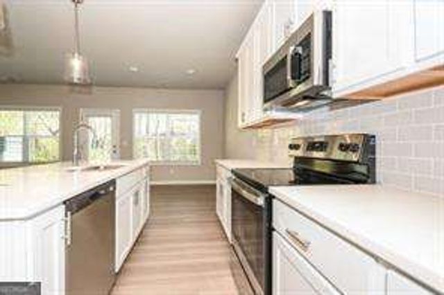 730 Calvin Park Drive, Ball Ground, GA 30107