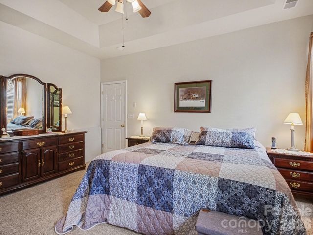 1274 Emory Lane NW, Concord, NC 28027