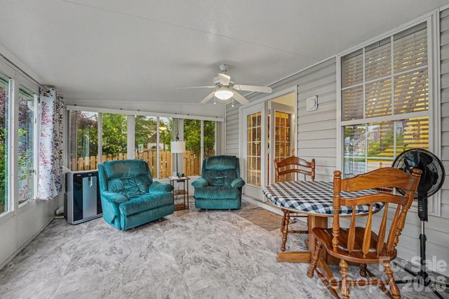 1274 Emory Lane NW, Concord, NC 28027