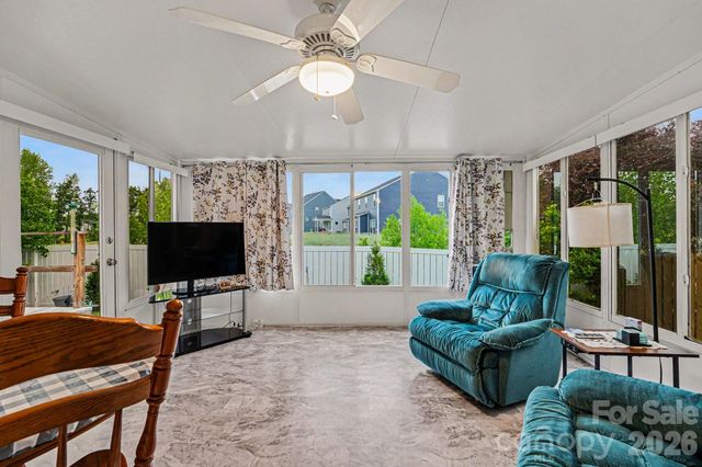 1274 Emory Lane NW, Concord, NC 28027