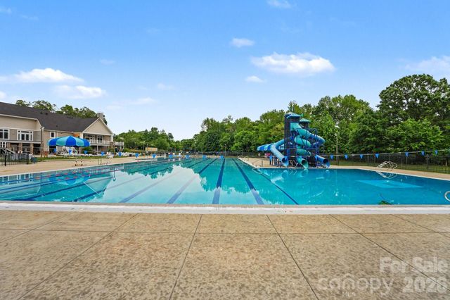 1274 Emory Lane NW, Concord, NC 28027