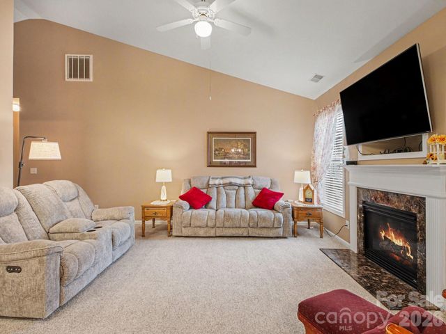 1274 Emory Lane NW, Concord, NC 28027