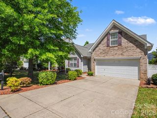 1274 Emory Lane NW, Concord, NC 28027