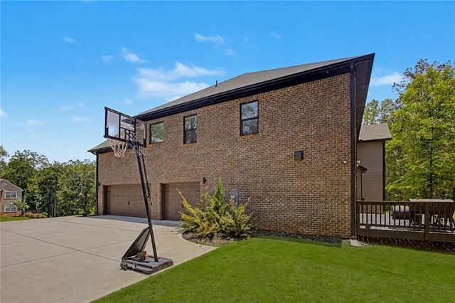 5960 Langdale Chase, Douglasville, GA 30135