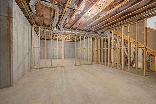 5960 Langdale Chase, Douglasville, GA 30135