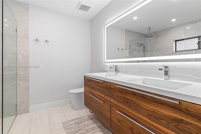 1250 NE 27th Terrace, Pompano Beach, FL 33062