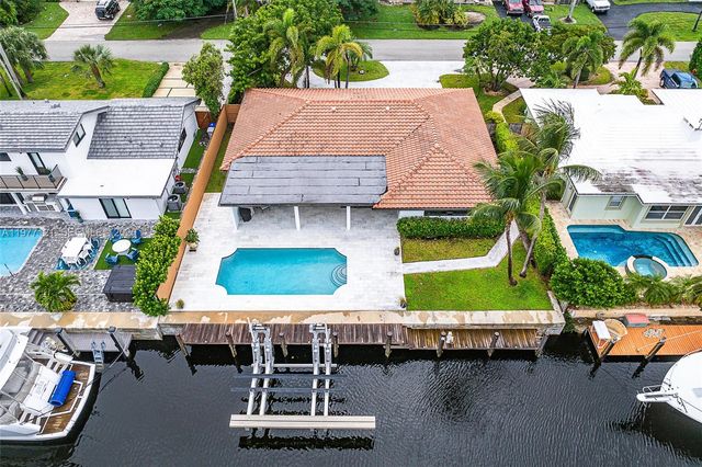 1250 NE 27th Terrace, Pompano Beach, FL 33062