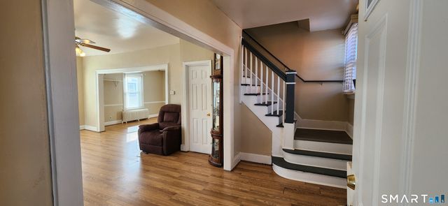 52 Davis Street, New Haven, CT 06515