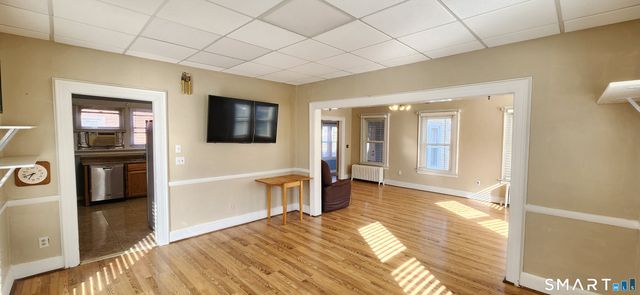 52 Davis Street, New Haven, CT 06515