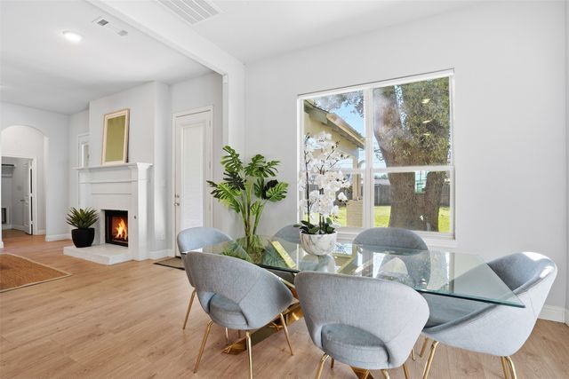 5861 Pollard Drive, Westworth Village, TX 76114