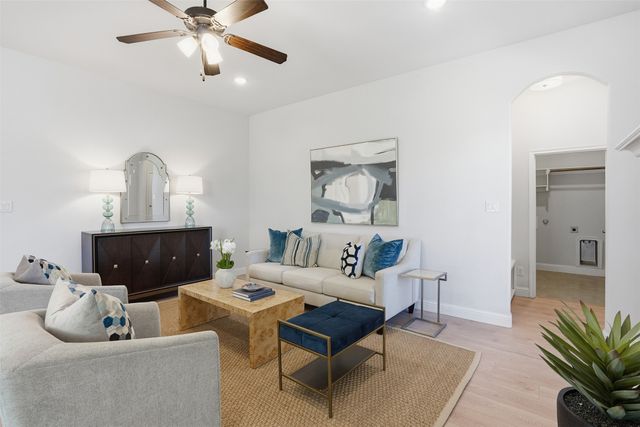 5861 Pollard Drive, Westworth Village, TX 76114