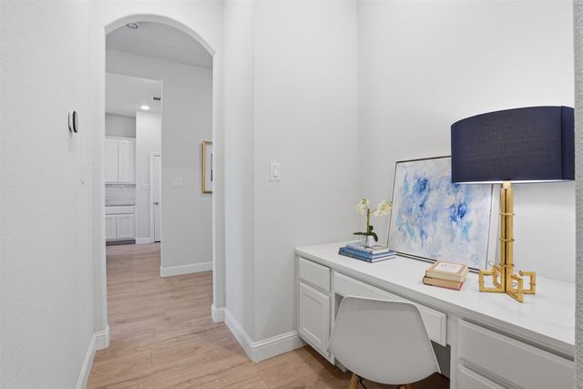 5861 Pollard Drive, Westworth Village, TX 76114