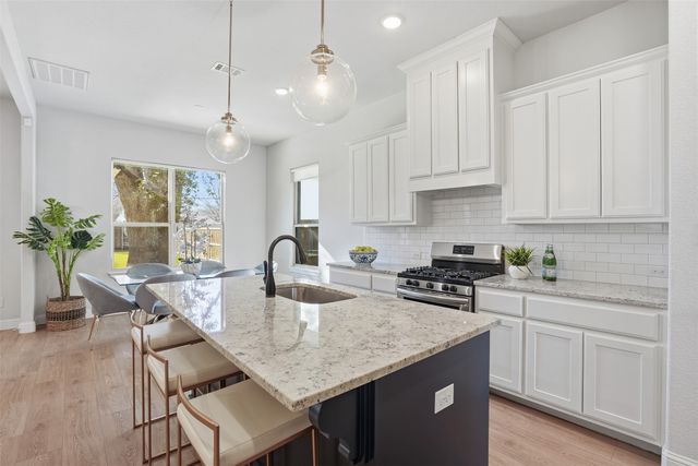 5861 Pollard Drive, Westworth Village, TX 76114