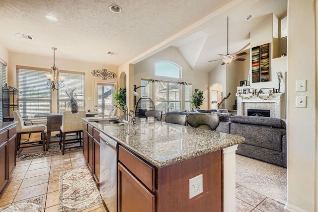 4710 Autumn Pine Lane, Houston, TX 77084