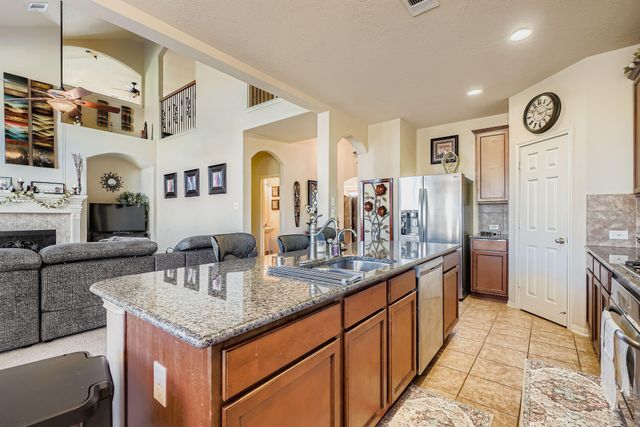 4710 Autumn Pine Lane, Houston, TX 77084