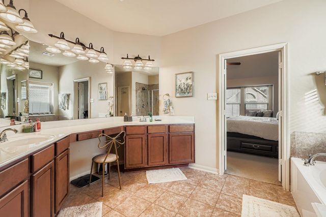 4710 Autumn Pine Lane, Houston, TX 77084