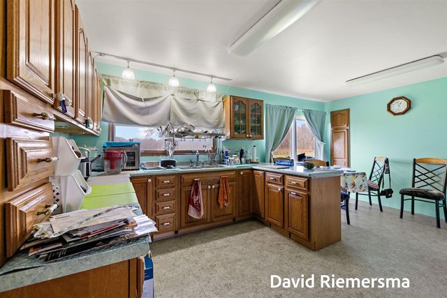466 27th Street, Allegan, MI 49010