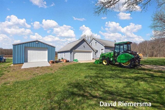466 27th Street, Allegan, MI 49010