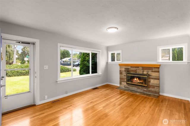 2501 SW 112th Street, Seattle, WA 98146