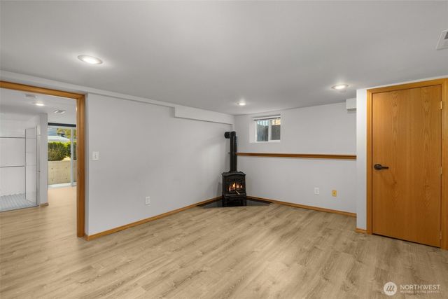 2501 SW 112th Street, Seattle, WA 98146